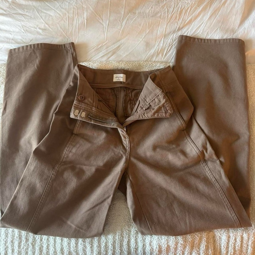 Aritzia brown trousers